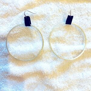Shallawista Black and Silver Hoop Earrings